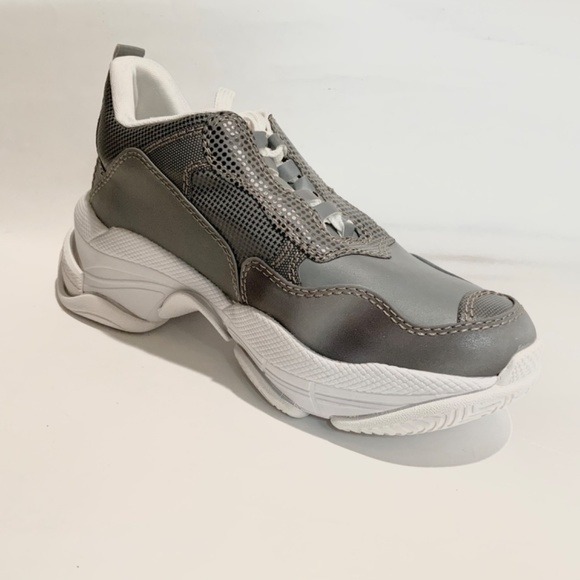 Jeffrey Campbell Grey Reflective Fabric Lace Up Womens Fashion Lo-Fi Sneaker 8.5 - Picture 13 of 16